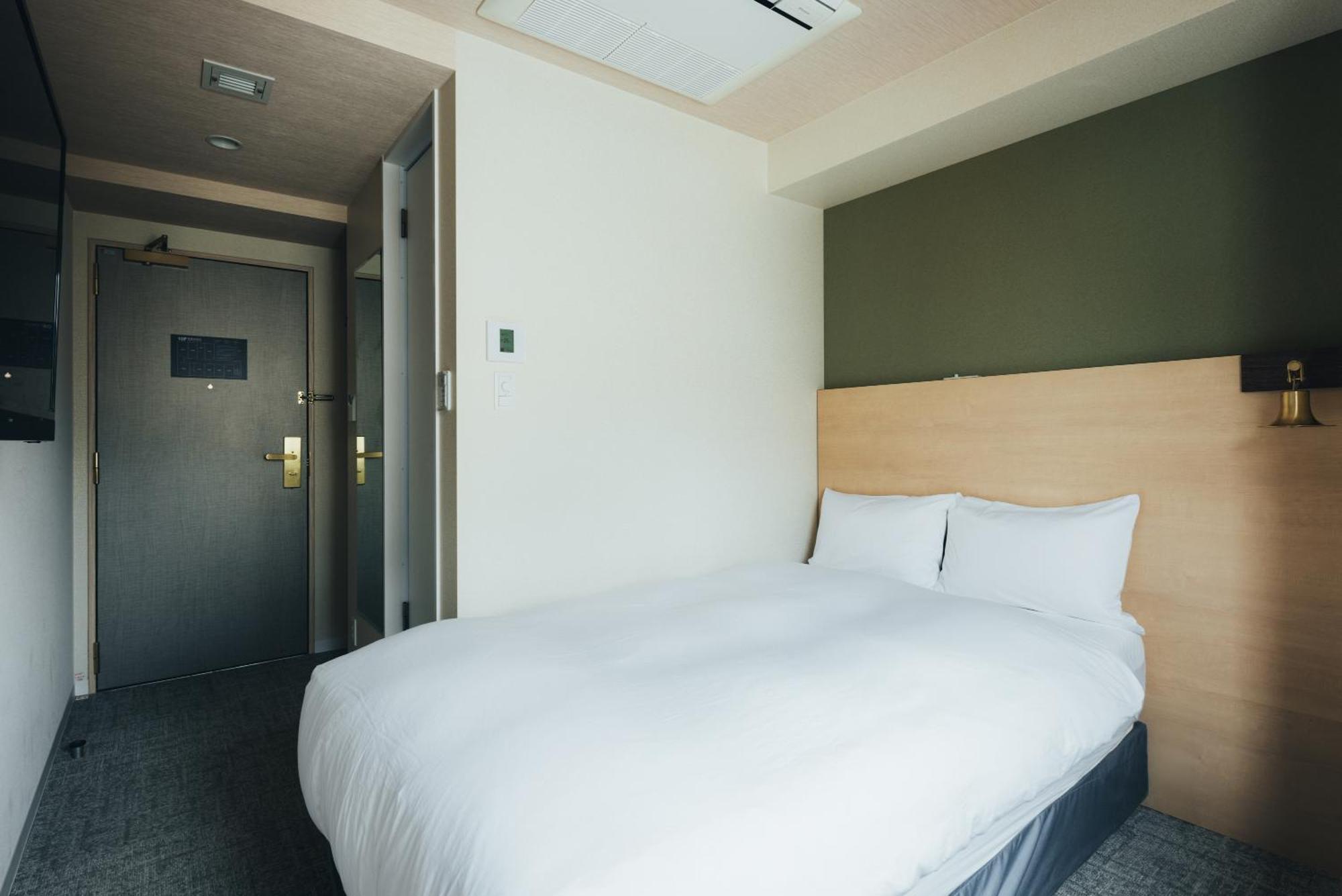 Meander Osaka Hotel Exterior photo